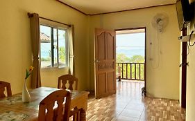 2 Bed Sunset Seaview Good View House B